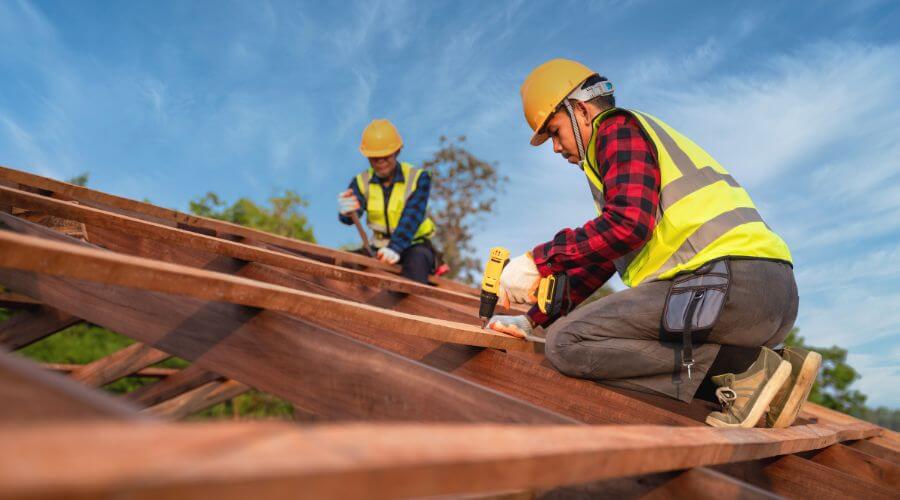 Expert new roof installation services in Deadwood, OR